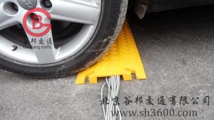 舞臺過線槽*舞臺演出設(shè)備租賃*北京舞臺過線槽*過線槽價